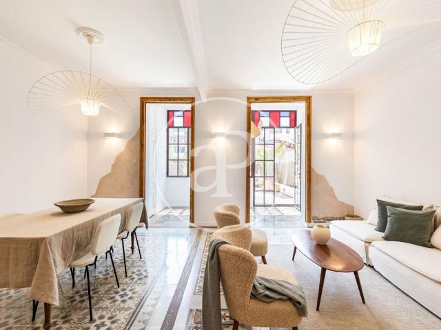 Piso de alto standing de 160 m2 en venta en Barcelona, Cataluña