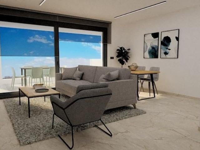 Piso de alto standing de 176 m2 en venta en Pilar de la Horadada, España