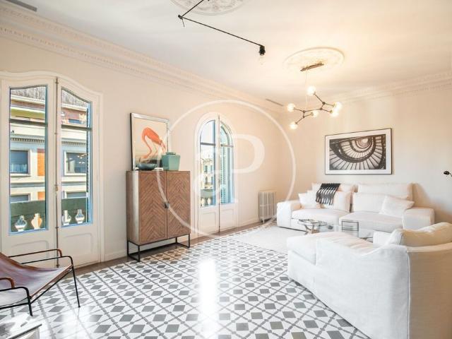 Piso de alto standing de 170 m2 en alquiler en Barcelona, Cataluña