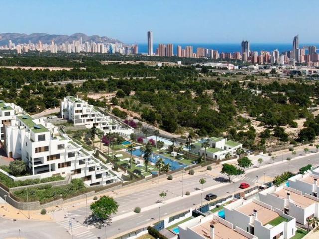 Piso de alto standing de 170 m2 en venta en Benidorm, España