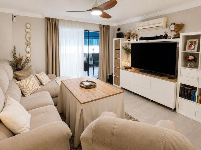 Piso de alto standing de 170 m2 en venta en Fuengirola, Andalucía