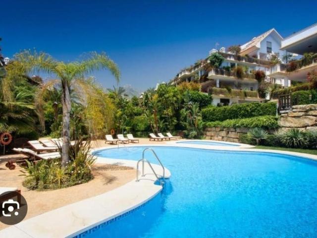 Piso de alto standing de 172 m2 en venta en Marbella, Andalucía