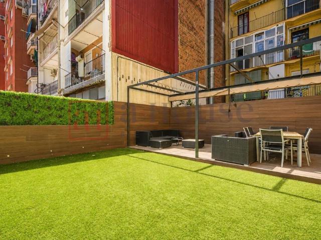 Piso de alto standing de 172 m2 en venta en Barcelona, España