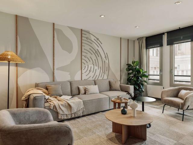 Piso de alto standing de 205 m2 en alquiler en Barcelona, Cataluña