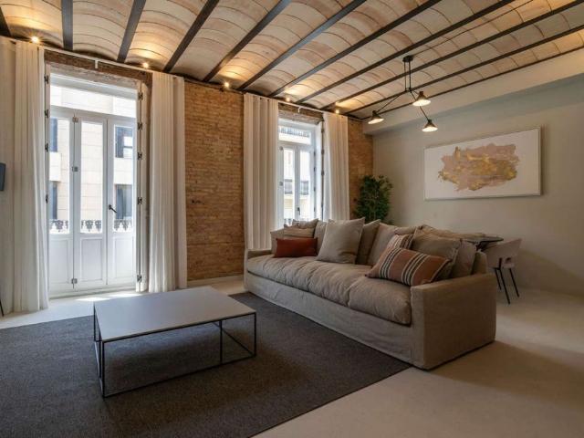 Piso de alto standing de 207 m2 en alquiler en Valencia, Comunidad Valenciana
