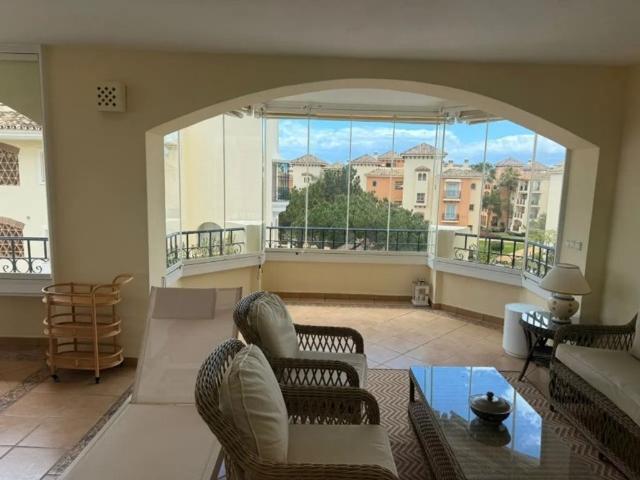 Piso de lujo de 200 m2 en alquiler en Hacienda Las Chapas, Marbella, Andalucía