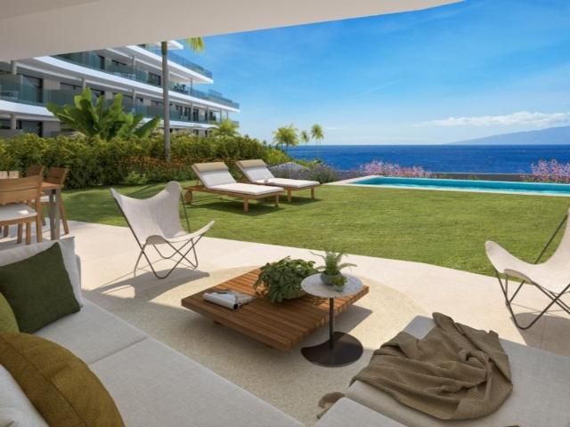 Piso de alto standing de 218 m2 en venta en Adeje, España