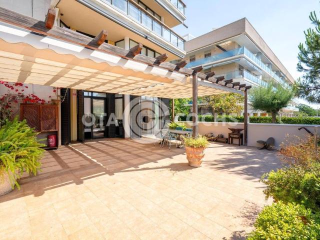 Piso de alto standing de 218 m2 en venta en Cambrils, Cataluña