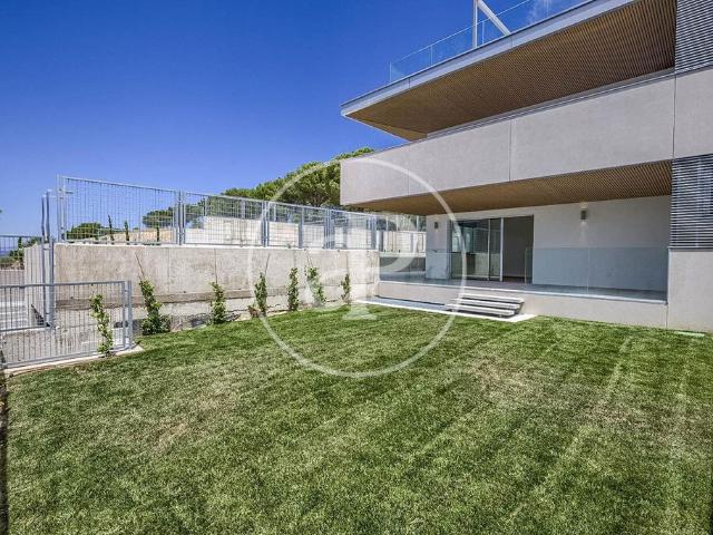 Piso de lujo en alquiler en Boadilla del Monte, Comunidad de Madrid