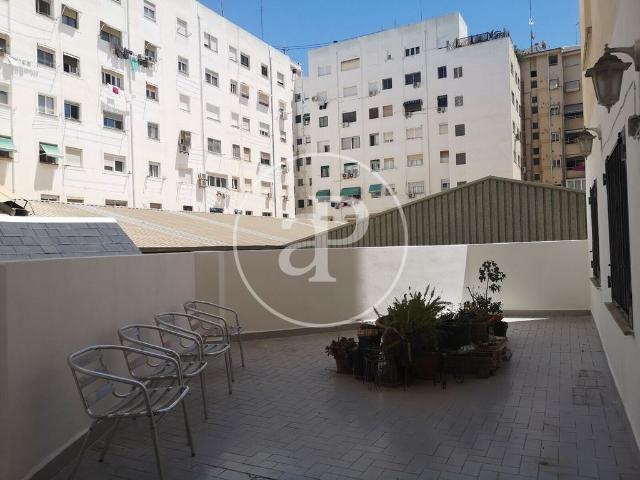 Piso de alto standing de 225 m2 en alquiler en Valencia, Comunidad Valenciana