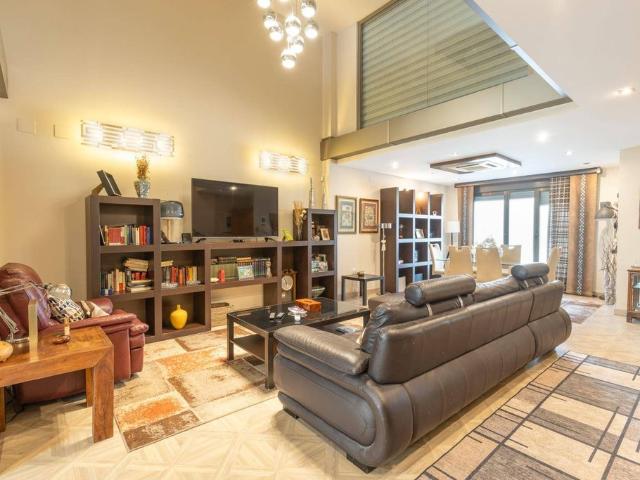 Piso de alto standing de 225 m2 en venta en Granada, Andalucía