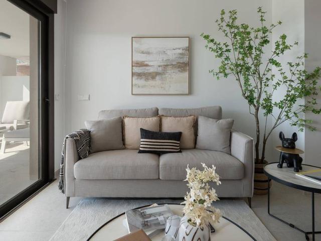 Piso de alto standing de 226 m2 en venta en Estepona, Andalucía