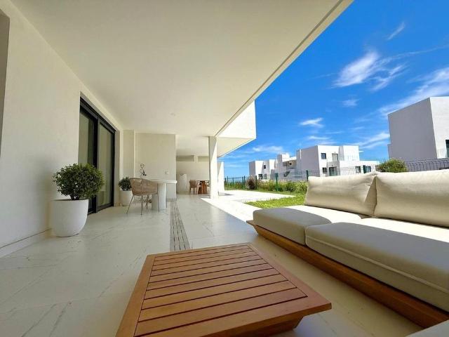 Piso de alto standing de 229 m2 en venta en Estepona, España