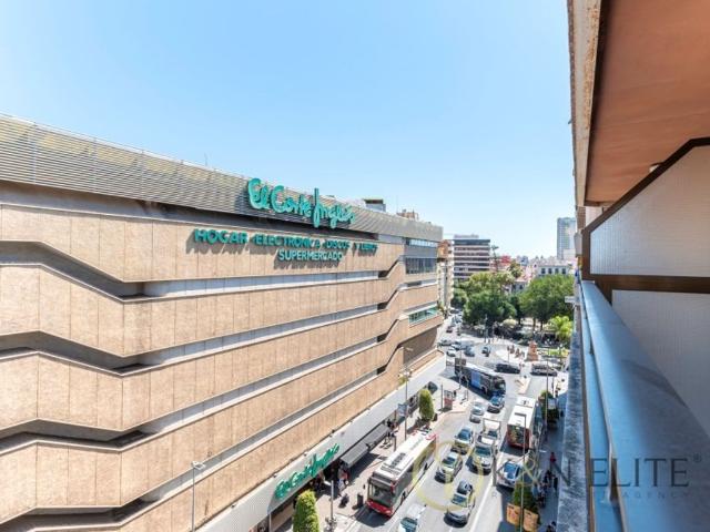 Piso de alto standing de 221 m2 en venta en Alicante, Comunidad Valenciana
