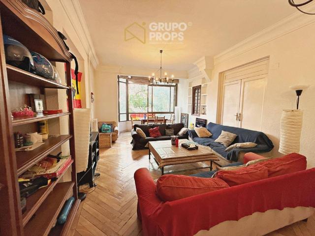 Piso de alto standing de 235 m2 en alquiler en Madrid, Comunidad de Madrid