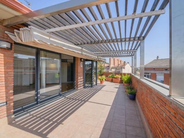 Piso de alto standing de 231 m2 en venta en Manresa, España