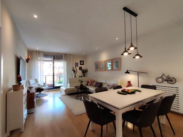 Piso de alto standing de 232 m2 en venta en Majadahonda, España
