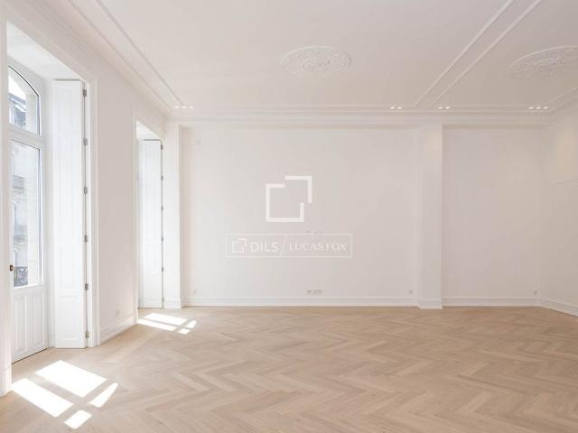Piso de alto standing de 253 m2 en venta en Vigo, España