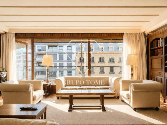 Piso de alto standing de 275 m2 en venta en San Sebastián, España