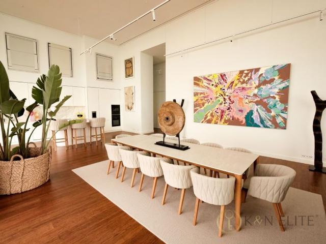 Piso de alto standing de 273 m2 en venta en Barcelona, Cataluña