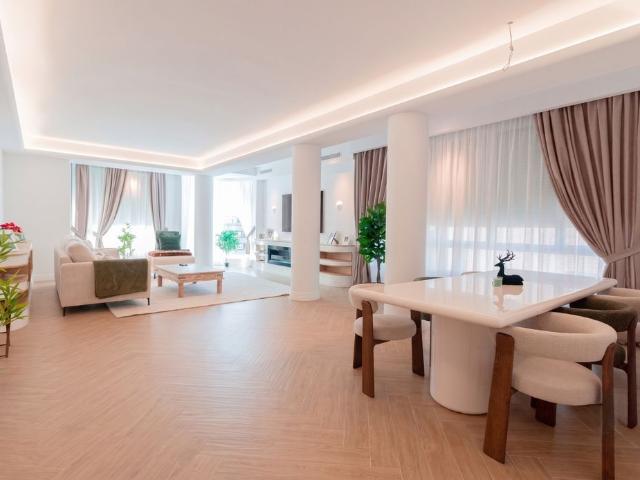 Piso de alto standing de 350 m2 en venta en Madrid, España