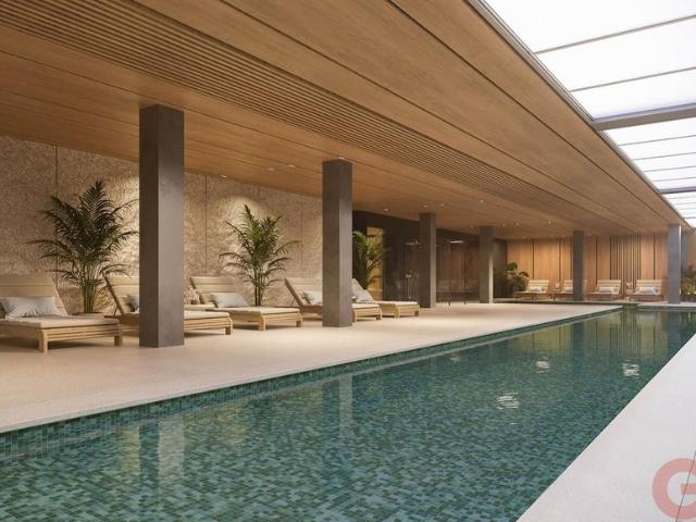 Piso de alto standing de 373 m2 en venta en Puerto Banús, Andalucía