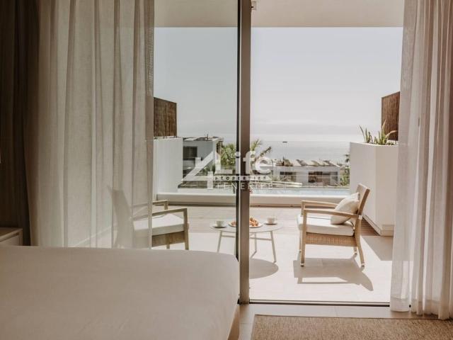 Piso de alto standing de 434 m2 en venta en Adeje, España