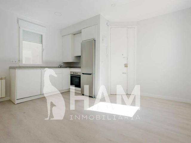 Piso de alto standing de 55 m2 en venta en Madrid, Comunidad de Madrid