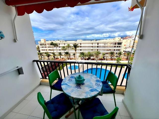 Piso de alto standing de 60 m2 en venta en Arona, España