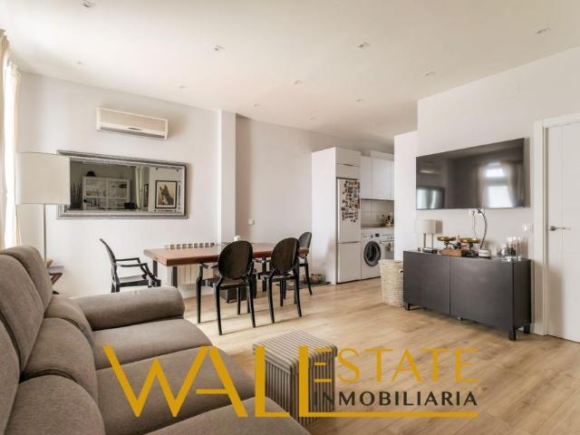 Piso de alto standing de 63 m2 en venta en Madrid, España