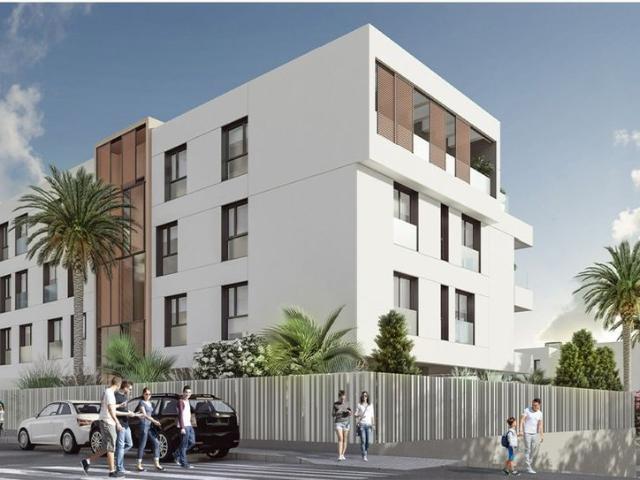 Piso de alto standing de 65 m2 en venta en Torremolinos, Andalucía