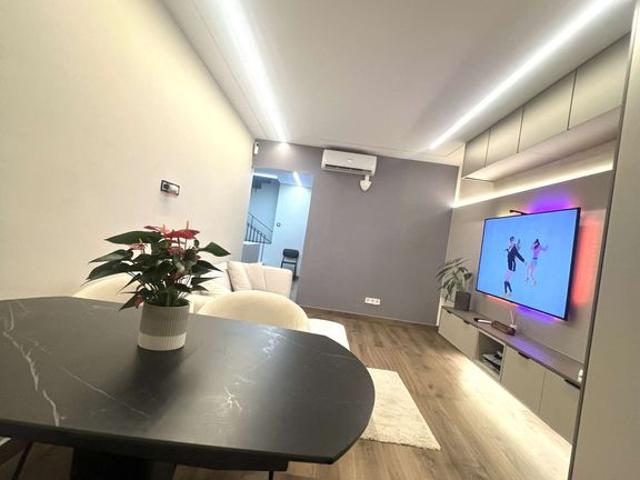 Piso de alto standing de 69 m2 en alquiler en Barcelona, España
