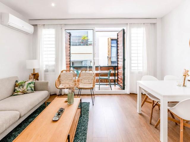 Piso de alto standing de 71 m2 en venta en Sitges, España
