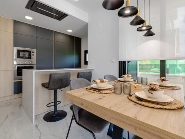 Piso de alto standing de 76 m2 en venta en Guardamar del Segura, Comunidad Valenciana