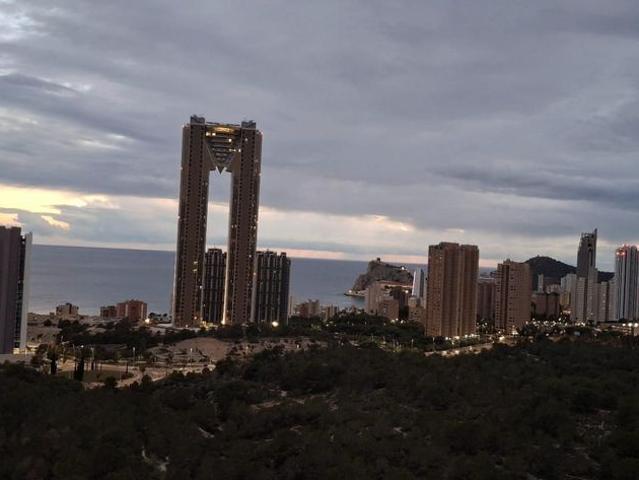 Piso de alto standing de 80 m2 en venta en Benidorm, Comunidad Valenciana