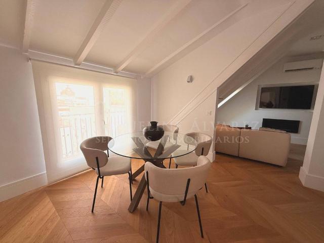 Piso de alto standing de 80 m2 en venta en Madrid, Comunidad de Madrid