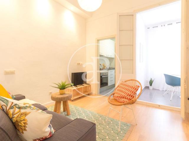 Piso de alto standing de 81 m2 en venta en Barcelona, España