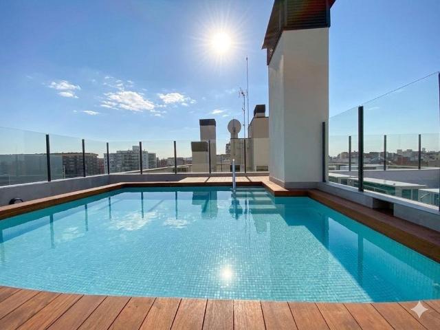 Piso de alto standing de 84 m2 en alquiler en Barcelona, Cataluña
