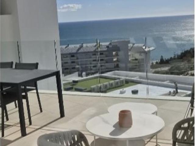 Piso de alto standing de 84 m2 en venta en Fuengirola, Andalucía