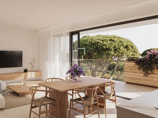 Piso de alto standing de 84 m2 en venta en Palamós, Cataluña