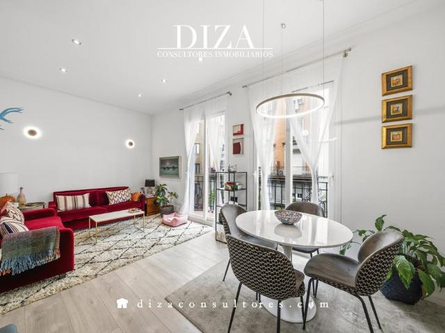 Piso de alto standing de 85 m2 en venta en Madrid, Comunidad de Madrid