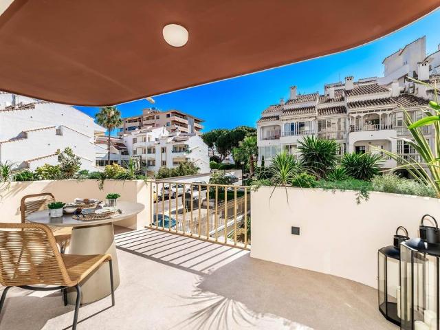 Piso de alto standing de 85 m2 en venta en Marbella, España