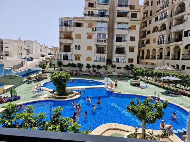 Piso de alto standing de 86 m2 en alquiler en Torrevieja, Comunidad Valenciana
