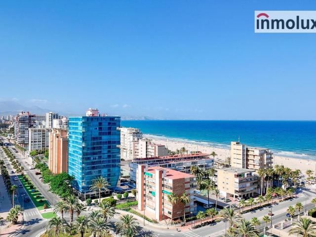 Piso de alto standing de 88 m2 en venta en Alicante, España
