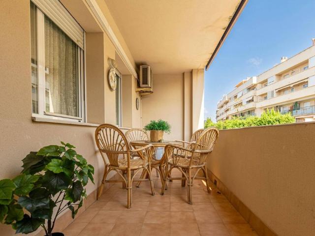 Piso de alto standing de 88 m2 en venta en Sitges, Cataluña