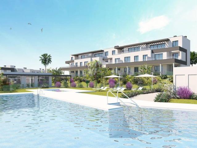 Piso de alto standing de 89 m2 en venta en Estepona, Andalucía