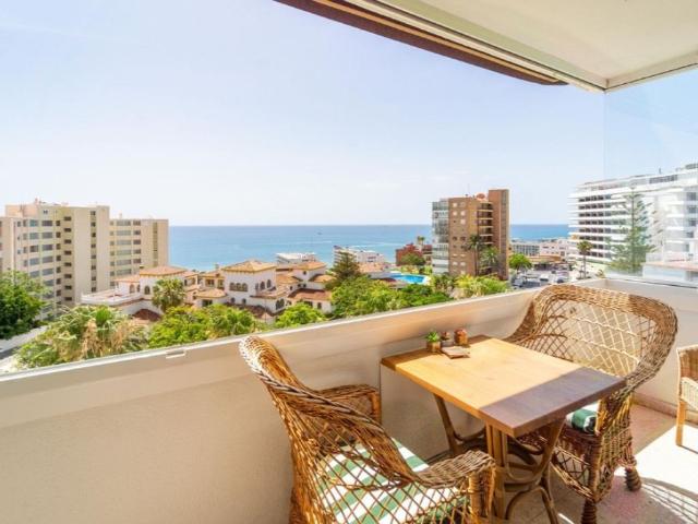 Piso de alto standing de 89 m2 en venta en Manantiales Estacion de Autobuses, Torremolinos, Andalucía