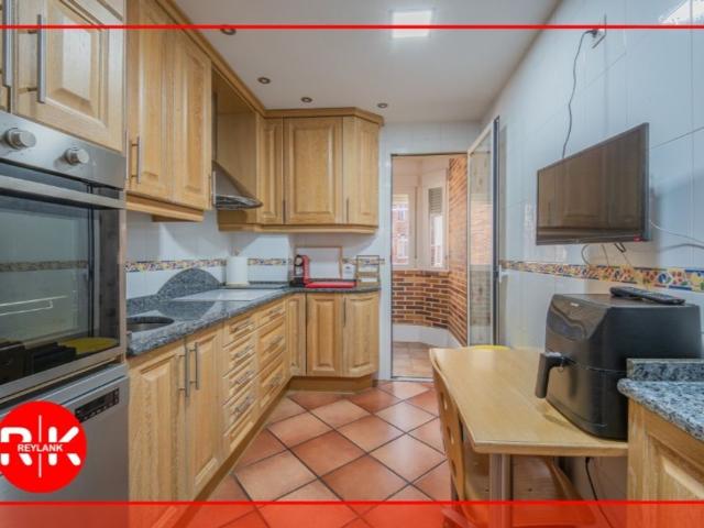 Piso de alto standing de 91 m2 en venta en Coslada, Comunidad de Madrid