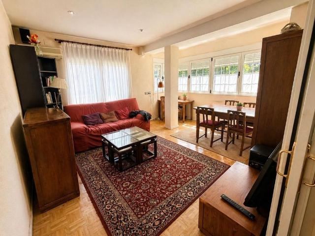 Piso de alto standing de 91 m2 en venta en Madrid, Comunidad de Madrid