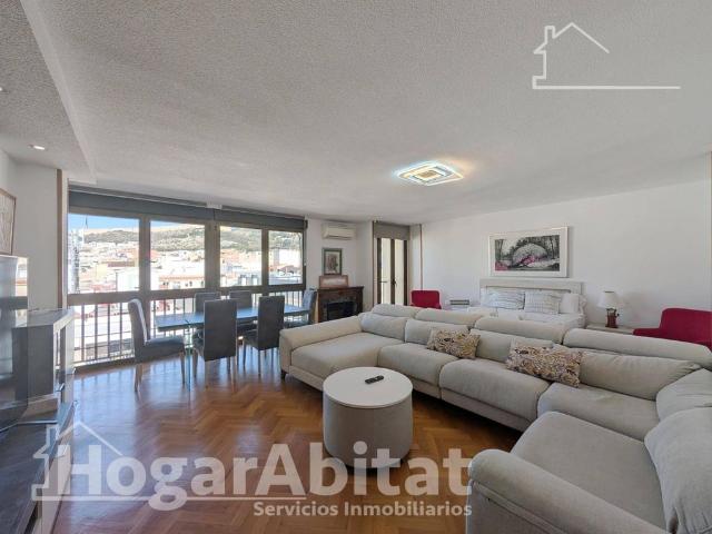 Piso de alto standing de 92 m2 en venta en Alicante, España